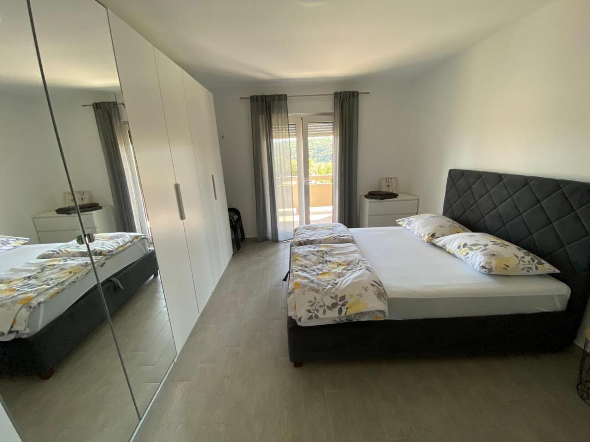 Apartman Ana Кампор Экстерьер фото