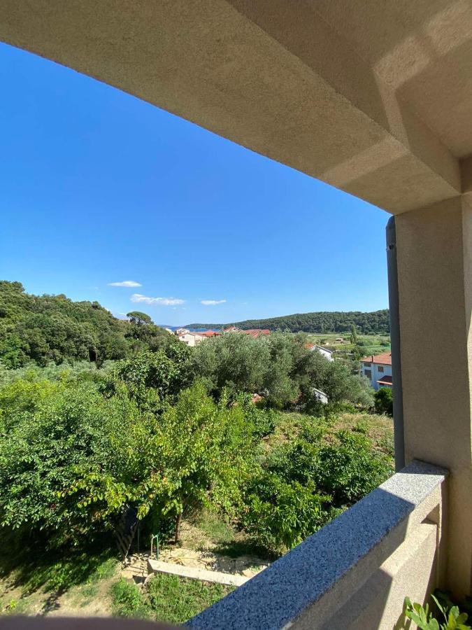 Apartman Ana Кампор Экстерьер фото